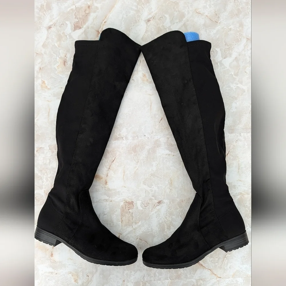 Unisa Black Over-the-Knee Women's Boots Size 7 M